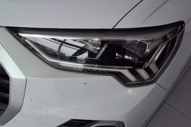Used Audi Q3 2021 35 TFSI Progressive Dynamic Edition Left Front Headlight
