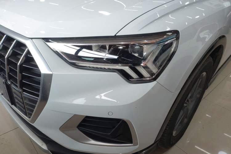 Used Audi Q3 2021 35 TFSI Advanced Style Edition Left Front Headlight