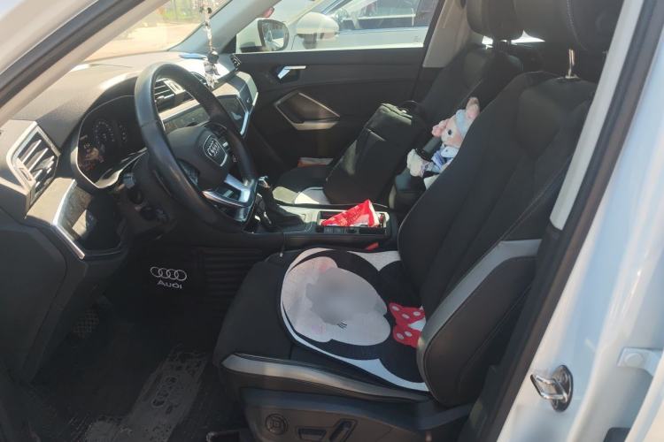 Used Audi Q3 2021 35 TFSI Progressive Dynamic Edition Left Front Seat