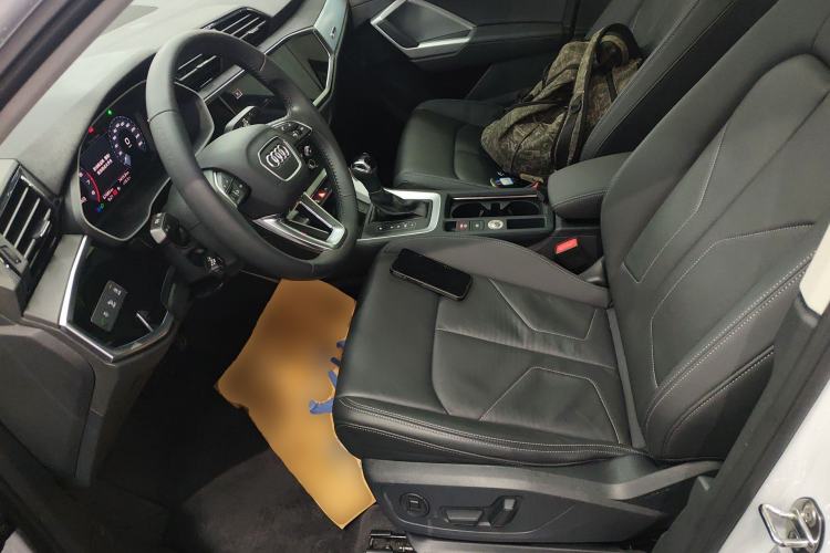 Used Audi Q3 2021 35 TFSI Advanced Style Edition Left Front Seat