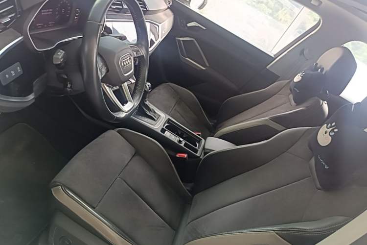 Used Audi Q3 2021 35 TFSI Progressive Dynamic Edition Left Front Seat