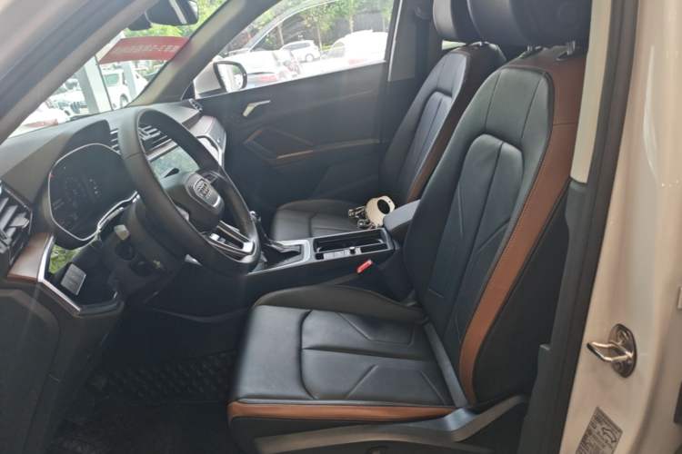 Used Audi Q3 2021 35 TFSI Fashionable and Elegant Model Left Front Seat