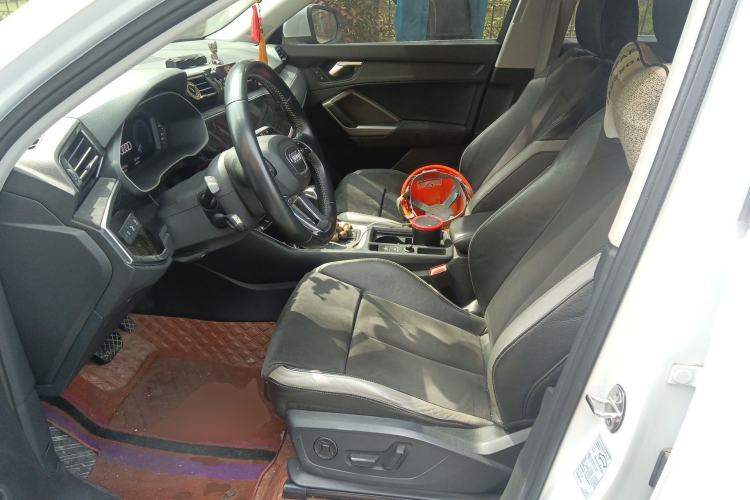Used Audi Q3 2021 35 TFSI Progressive Dynamic Edition Left Front Seat