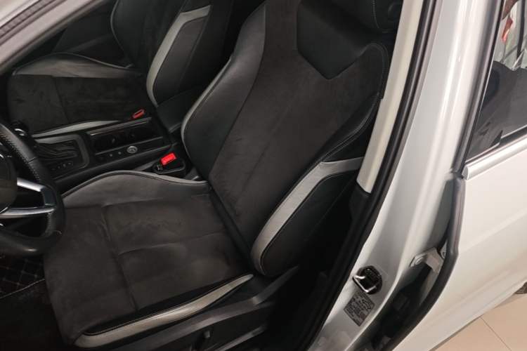 Used Audi Q3 2021 35 TFSI Progressive Dynamic Edition Left Front Seat