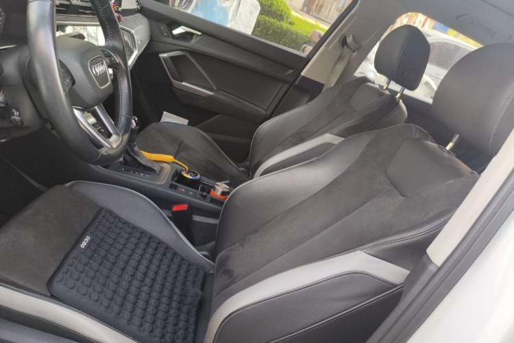 Used Audi Q3 2021 35 TFSI Progressive Dynamic Edition Left Front Seat