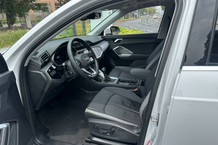 Used Audi Q3 2021 35 TFSI Advanced Style Edition Left Front Seat
