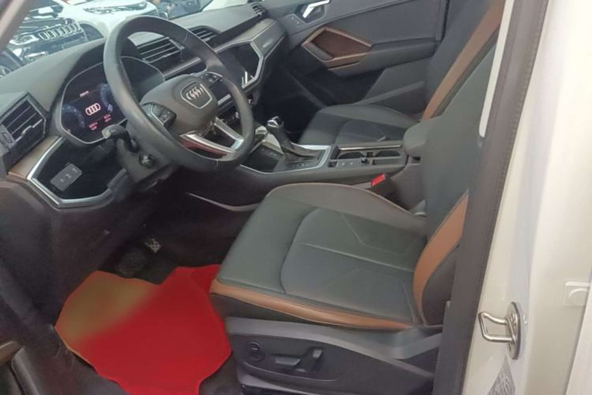 Used Audi Q3 2021 35 TFSI Fashionable and Elegant Model Left Front Seat