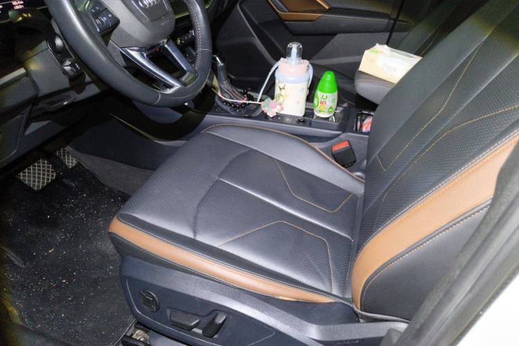 Used Audi Q3 2021 35 TFSI Fashionable and Elegant Model Left Front Seat