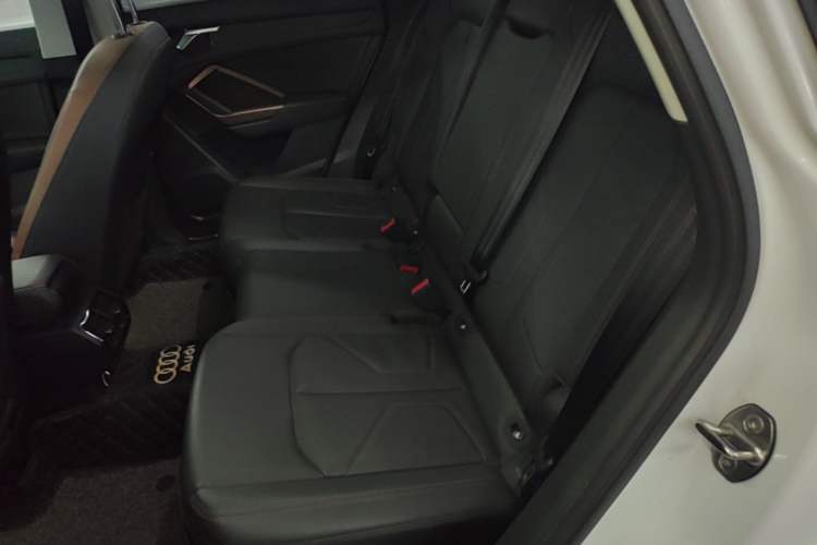Used Audi Q3 2021 35 TFSI Fashionable and Elegant Model Left Rear Seat