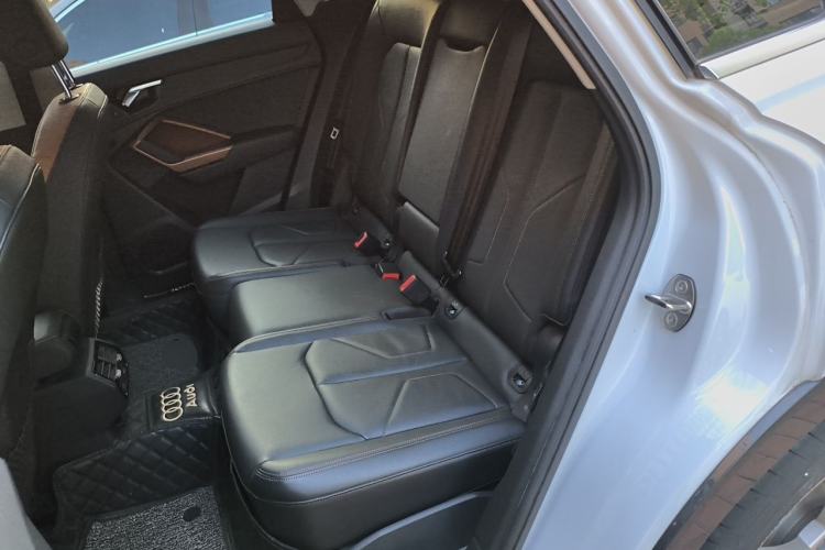 Used Audi Q3 2021 35 TFSI Fashionable and Elegant Model Left Rear Seat