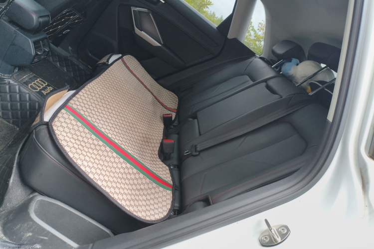 Used Audi Q3 2021 35 TFSI Fashionable and Elegant Model Left Rear Seat