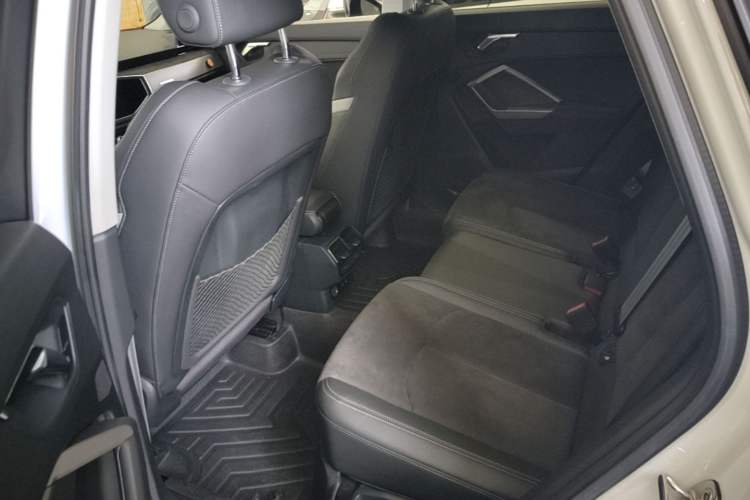 Used Audi Q3 2021 35 TFSI Progressive Dynamic Edition Left Rear Seat