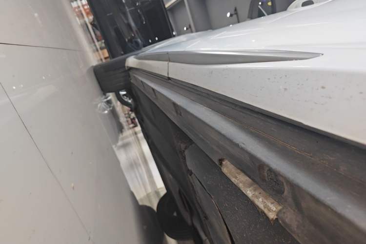 Used Audi Q3 2021 35 TFSI Progressive Dynamic Edition Left Side Sill