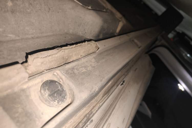 Used Audi Q3 2021 35 TFSI Progressive Dynamic Edition Left Side Sill