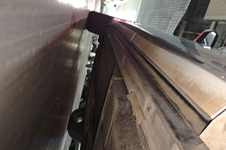 Used Audi Q3 2021 35 TFSI Fashion Dynamic Model Left Side Sill