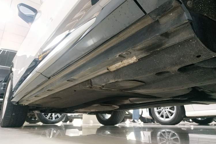 Used Audi Q3 2021 35 TFSI Fashionable and Elegant Model Left Side Sill