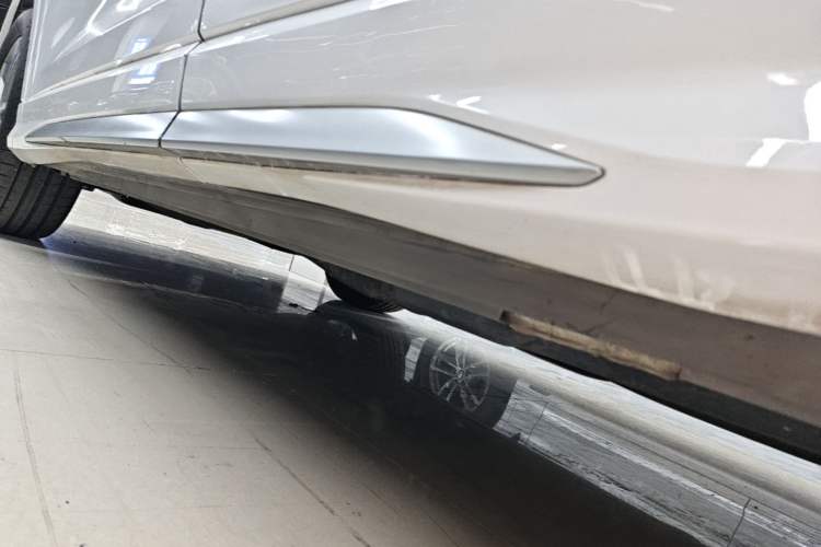 Used Audi Q3 2021 40 TFSI Fashion Dynamic Model Left Side Sill