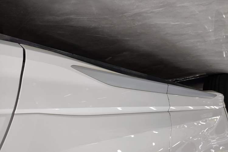 Used Audi Q3 2021 35 TFSI Progressive Dynamic Edition Left Side Sill