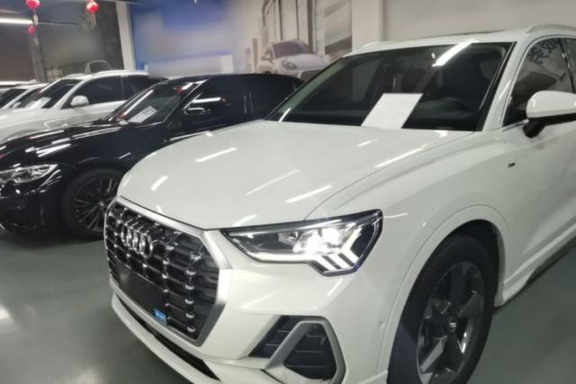 Used Audi Q3 2021 35 TFSI Fashion Dynamic Model