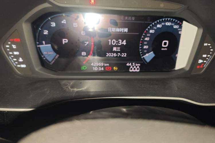 Used Audi Q3 2021 35 TFSI Progressive Dynamic Edition Odometer Close Up