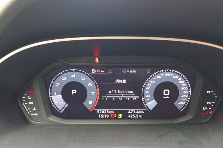 Used Audi Q3 2021 35 TFSI Fashion Dynamic Model Odometer Close Up