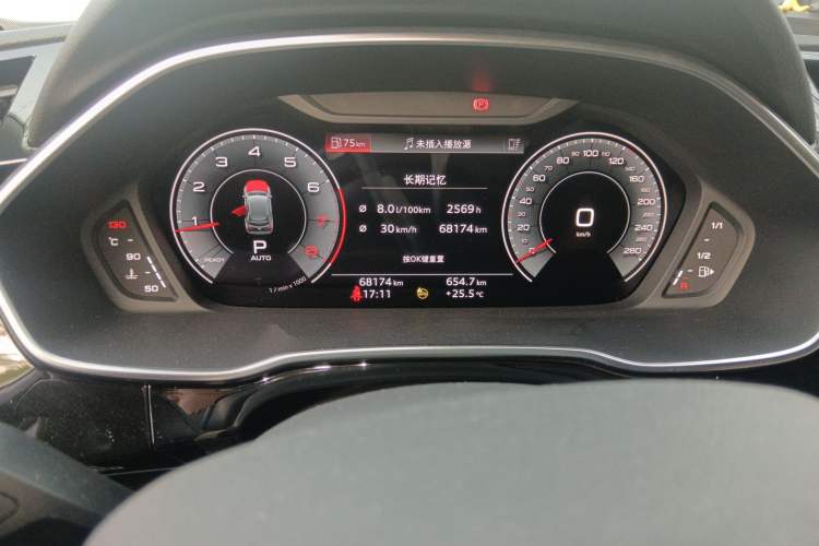 Used Audi Q3 2021 40 TFSI Fashion Dynamic Model Odometer Close Up