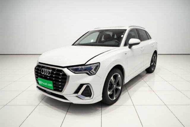 Used Audi Q3 2021 35 TFSI Fashion Dynamic Model