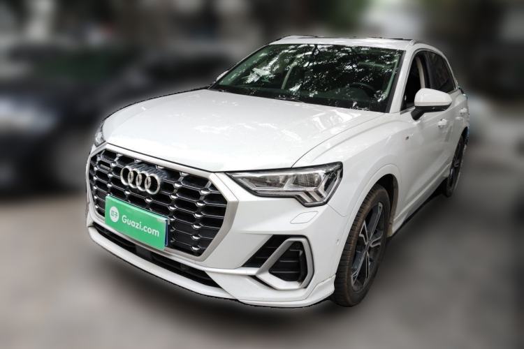 Used Audi Q3 2021 45 TFSI quattro Luxury Dynamic Model Guazi used car, China used car export, Used car for sale, Used cars, Cheapest cars for sale