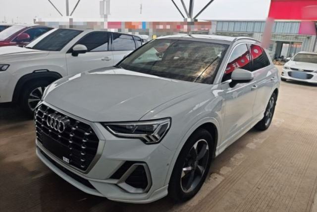 Used Audi Q3 2021 35 TFSI Fashion Dynamic Model