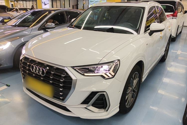 Used Audi Q3 2021 40 TFSI Fashion Dynamic Model Guazi used car, China used car export, Used car for sale, Used cars, Cheapest cars for sale