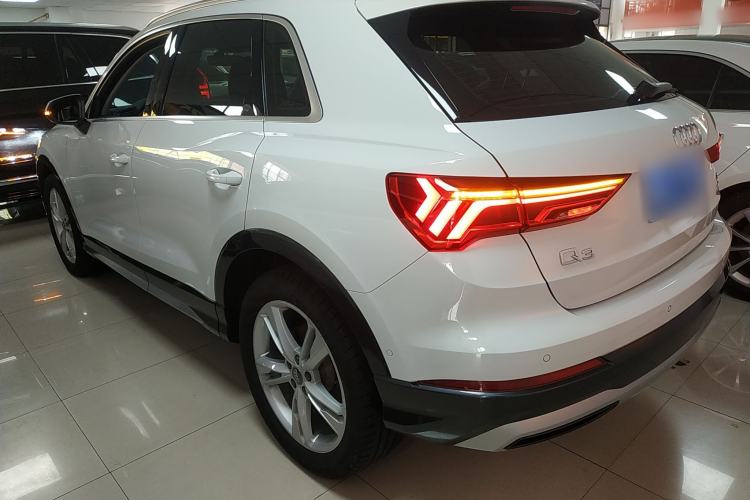 Used Audi Q3 2021 35 TFSI Fashionable and Elegant Model Rear Left 45 Deg