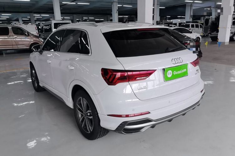 Used Audi Q3 2021 35 TFSI Progressive Dynamic Edition Rear Left 45 Deg