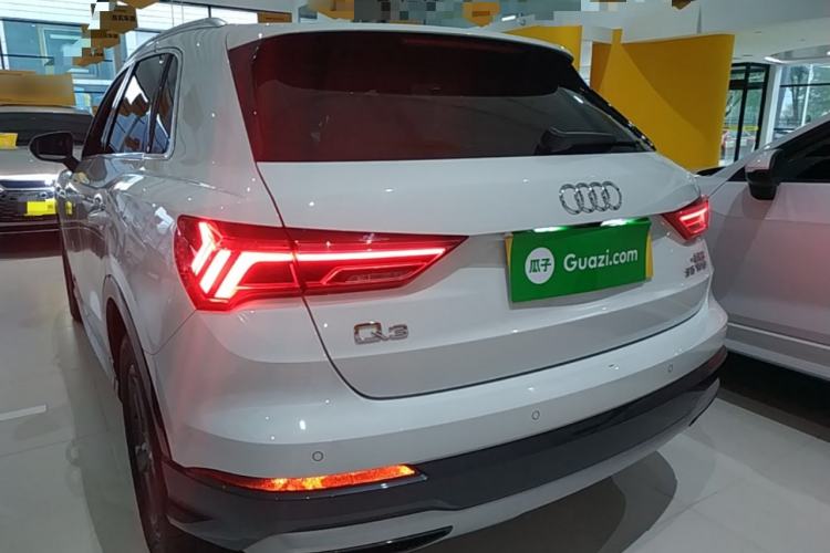 Used Audi Q3 2021 35 TFSI Advanced Style Edition Rear Left 45 Deg