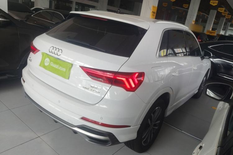 Used Audi Q3 2021 35 TFSI Progressive Dynamic Edition Rear Right 45 Deg