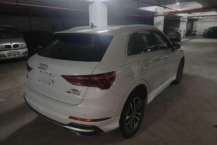 Used Audi Q3 2021 35 TFSI Progressive Dynamic Edition Rear Right 45 Deg