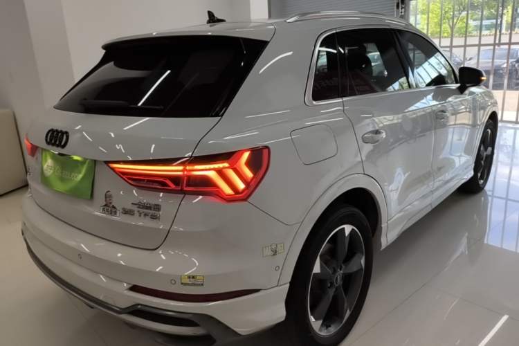 Used Audi Q3 2021 35 TFSI Fashion Dynamic Model Rear Right 45 Deg