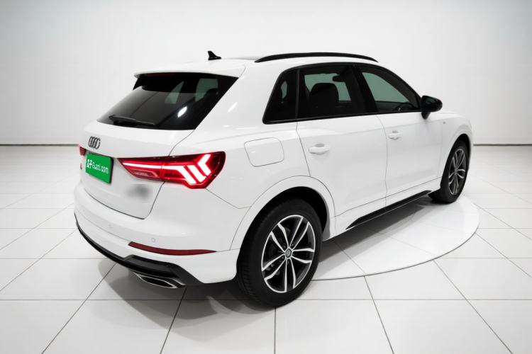 Used Audi Q3 2021 35 TFSI Progressive Dynamic Edition Rear Right 45 Deg
