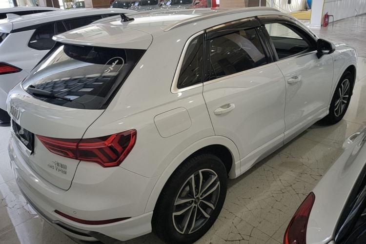 Used Audi Q3 2021 35 TFSI Progressive Dynamic Edition Rear Right 45 Deg