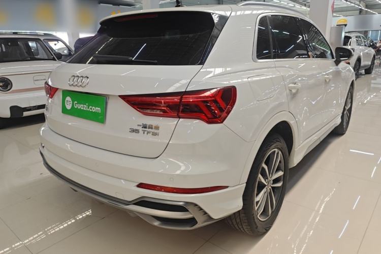 Used Audi Q3 2021 35 TFSI Progressive Dynamic Edition Rear Right 45 Deg