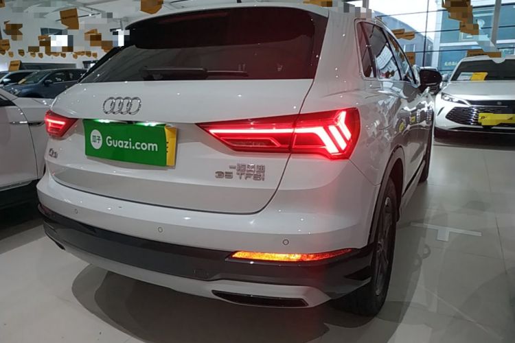 Used Audi Q3 2021 35 TFSI Advanced Style Edition Rear Right 45 Deg