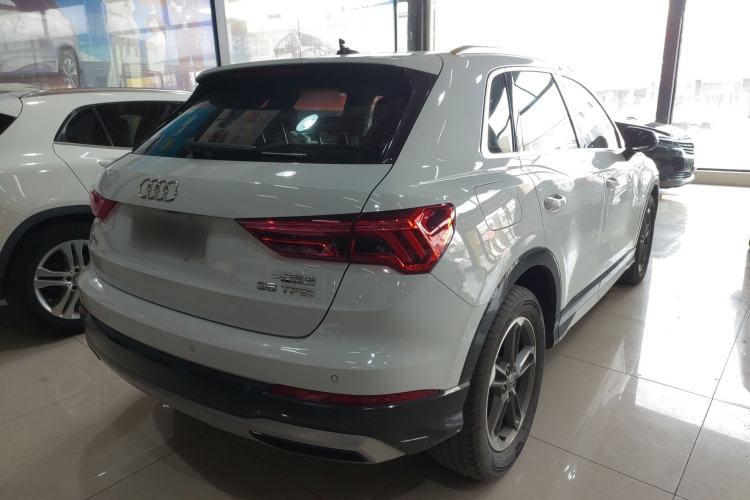 Used Audi Q3 2021 35 TFSI Advanced Style Edition Rear Right 45 Deg