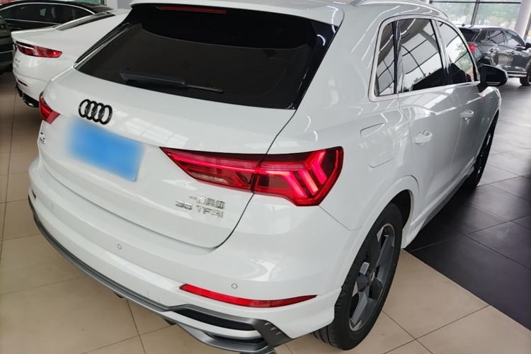 Used Audi Q3 2021 35 TFSI Progressive Dynamic Edition Rear Right 45 Deg
