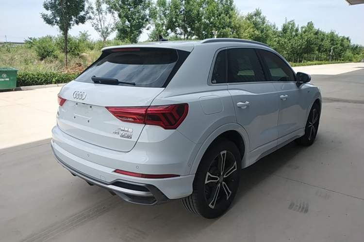 Used Audi Q3 2021 45 TFSI quattro Fashion Dynamic Model Rear Right 45 Deg