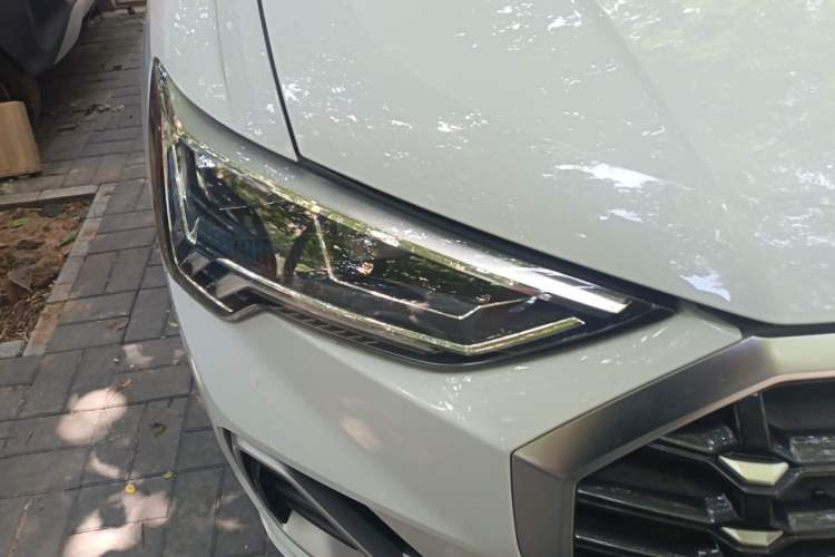 Used Audi Q3 2021 35 TFSI Progressive Dynamic Edition Right Front Headlight