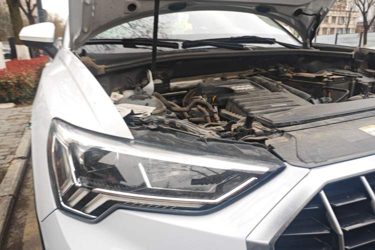 Used Audi Q3 2021 35 TFSI Advanced Style Edition Right Front Headlight