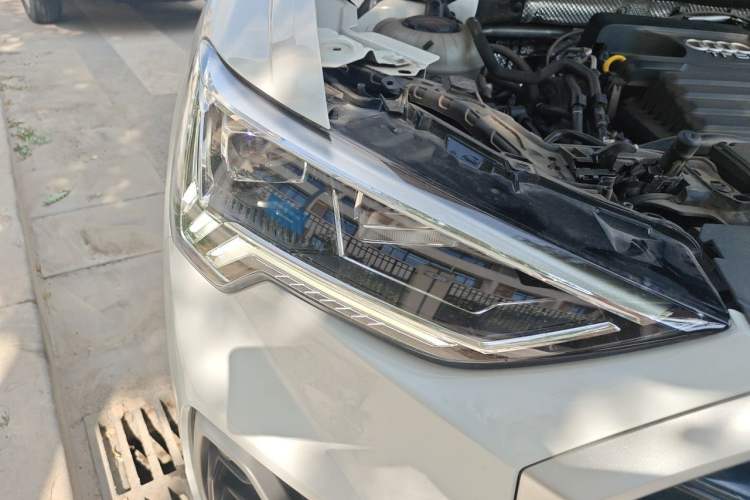 Used Audi Q3 2021 35 TFSI Progressive Dynamic Edition Right Front Headlight