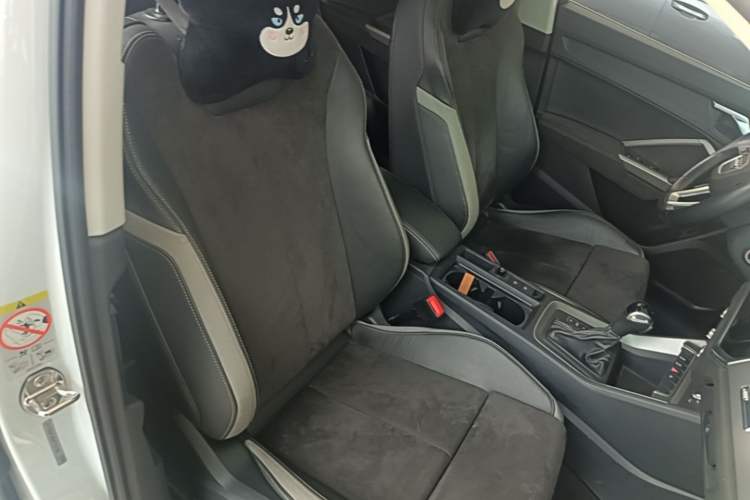 Used Audi Q3 2021 35 TFSI Progressive Dynamic Edition Right Front Seat