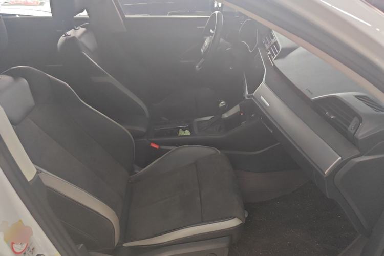Used Audi Q3 2021 35 TFSI Progressive Dynamic Edition Right Front Seat