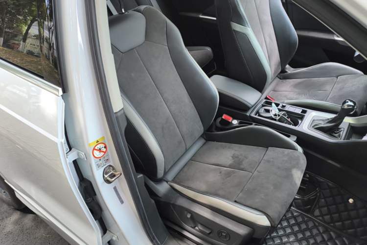 Used Audi Q3 2021 35 TFSI Fashion Dynamic Model Right Front Seat