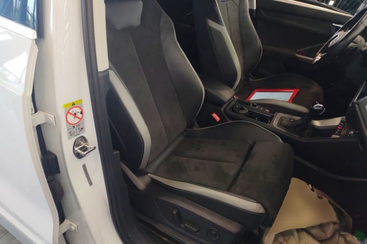 Used Audi Q3 2021 35 TFSI Fashion Dynamic Model Right Front Seat